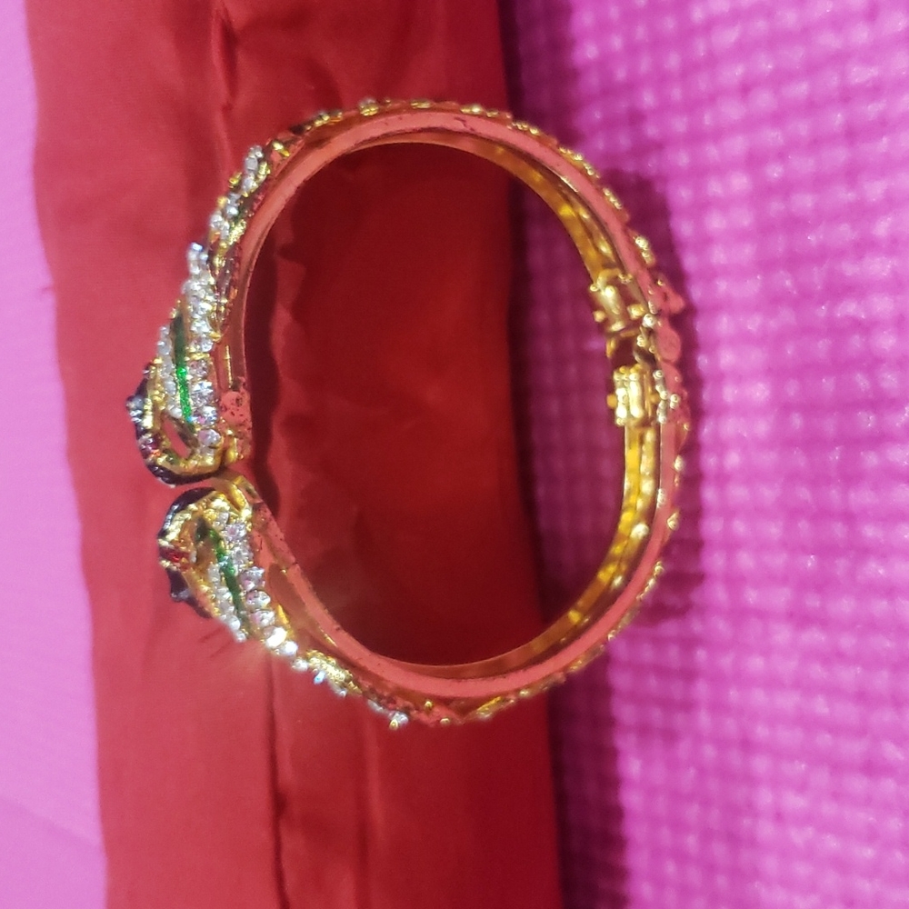 Bracelet - Picture 4 of 6